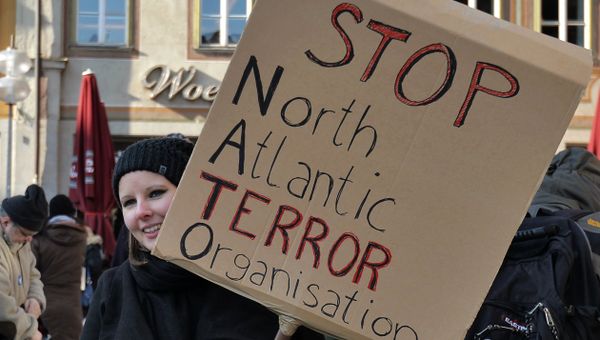 Акции протеста против НАТО в Мюнхене