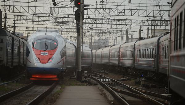 Торжественный запуск первого сдвоенного состава высокоскоростного поезда Сапсан