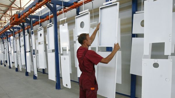 Работа завода по производству газонагревательного оборудования