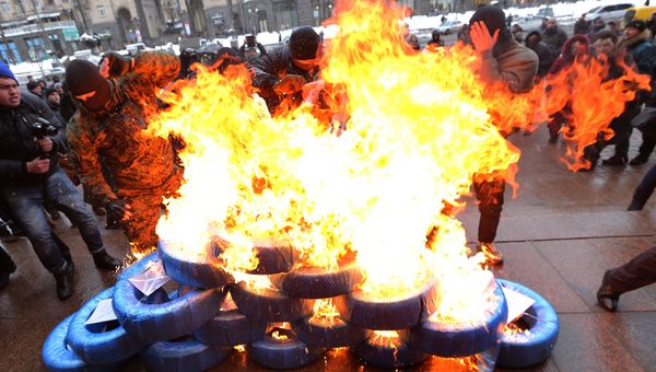 Митинг против подорожания цен на проезд в столице Украины
