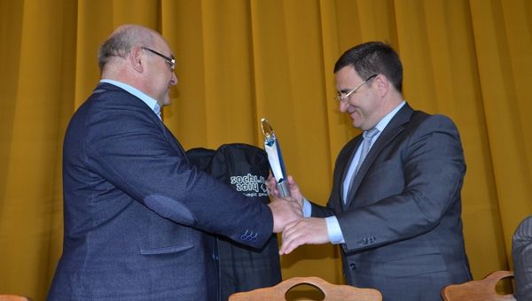 Параолипийский символ 2014 - Ялте