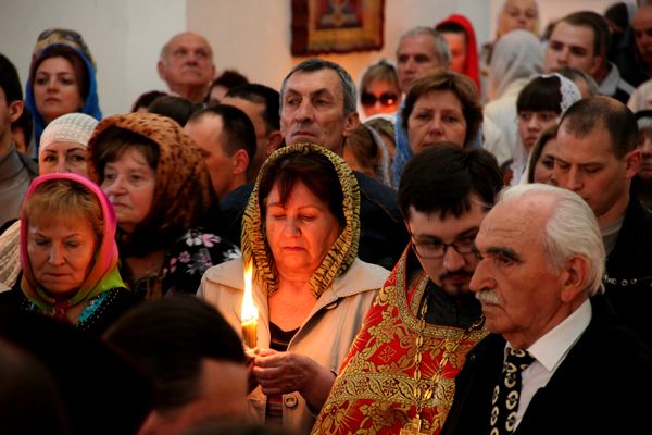 Встреча Благодатного огня в Симферополе Встреча Благодатного огня в Симферополе