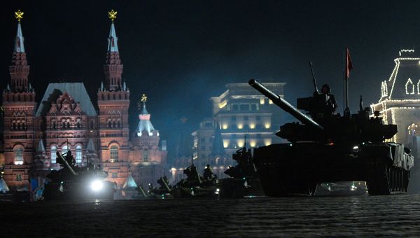Репетиция военного парада на Красной площади в Москве