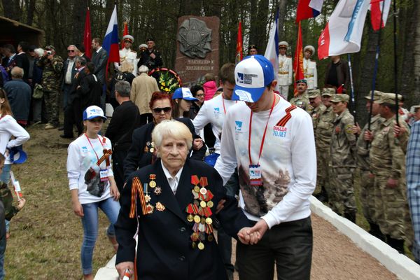 Партизанская маевка на Ангарском перевале