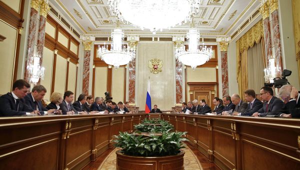 Д.Медведев провел заседание правительства РФ. Архивное фото