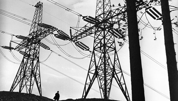 Фотовыставка АПН-1965. Плюс электрификация. Автор А. Горячев